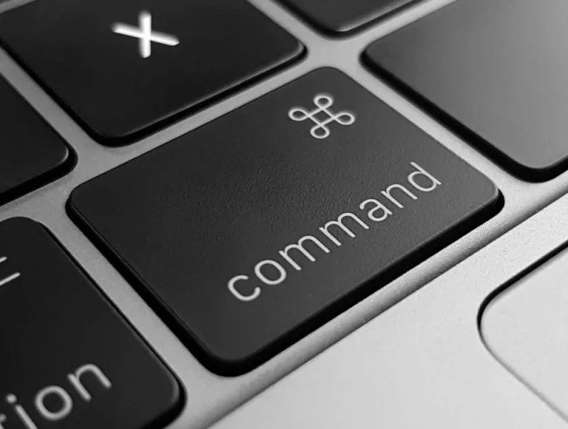 a-keyboard-with-command-written-on-the-button a-keyboard-with-command-written-on-the-button