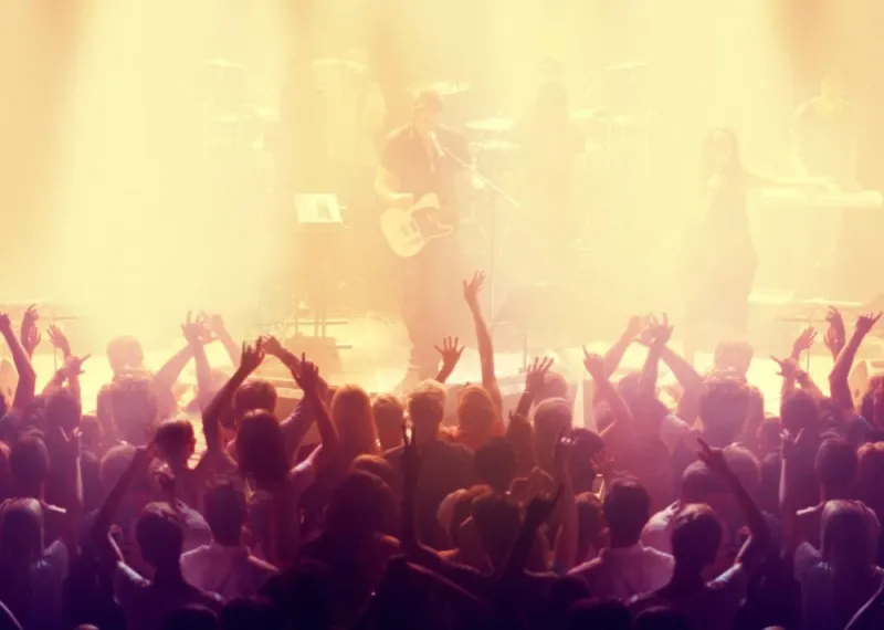 crowd-at-concert